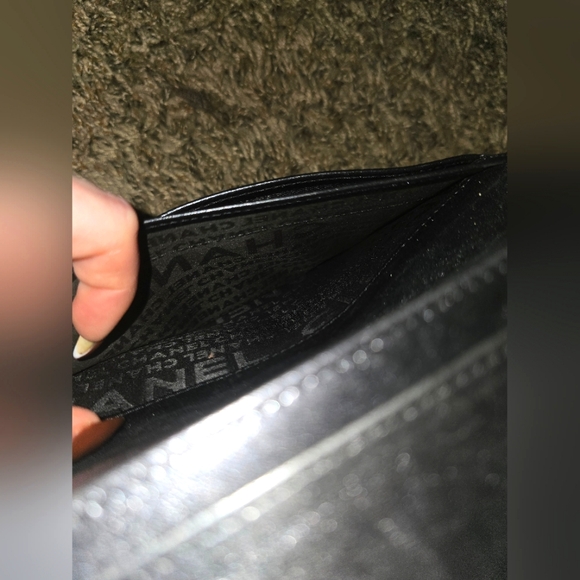 Chanel Chocolate Bar Silver Metallic & Black Long Wallet (EUC)(10557039) - Picture 8 of 12
